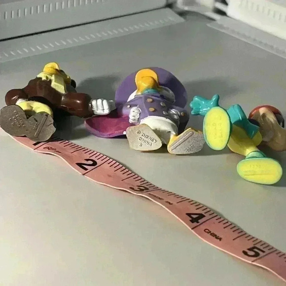 3 Dark Wing DUCK Figurine Lot 1992 Kellogg's Disney 2" PVC Figures - Picture 4 of 4